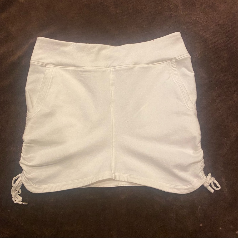 Women's inPhorm Ivory Jersey Skirt Size Medium